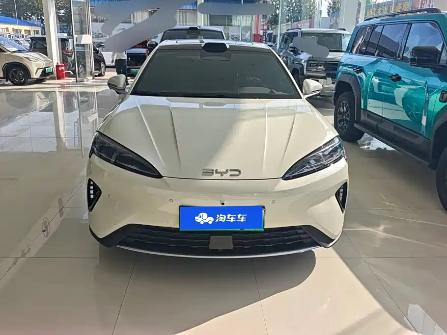 BYD Seal 07 DM-i — фото 2