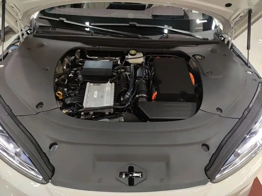 BYD Seal 07 DM-i — фото 19
