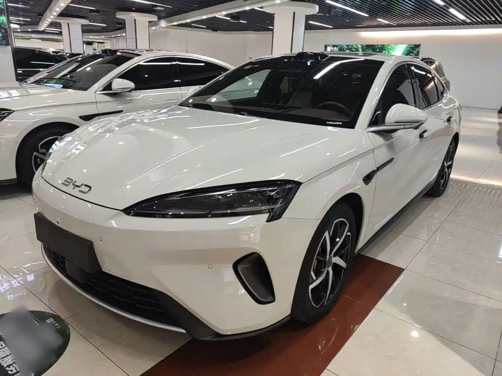 BYD Seal 07 DM-i