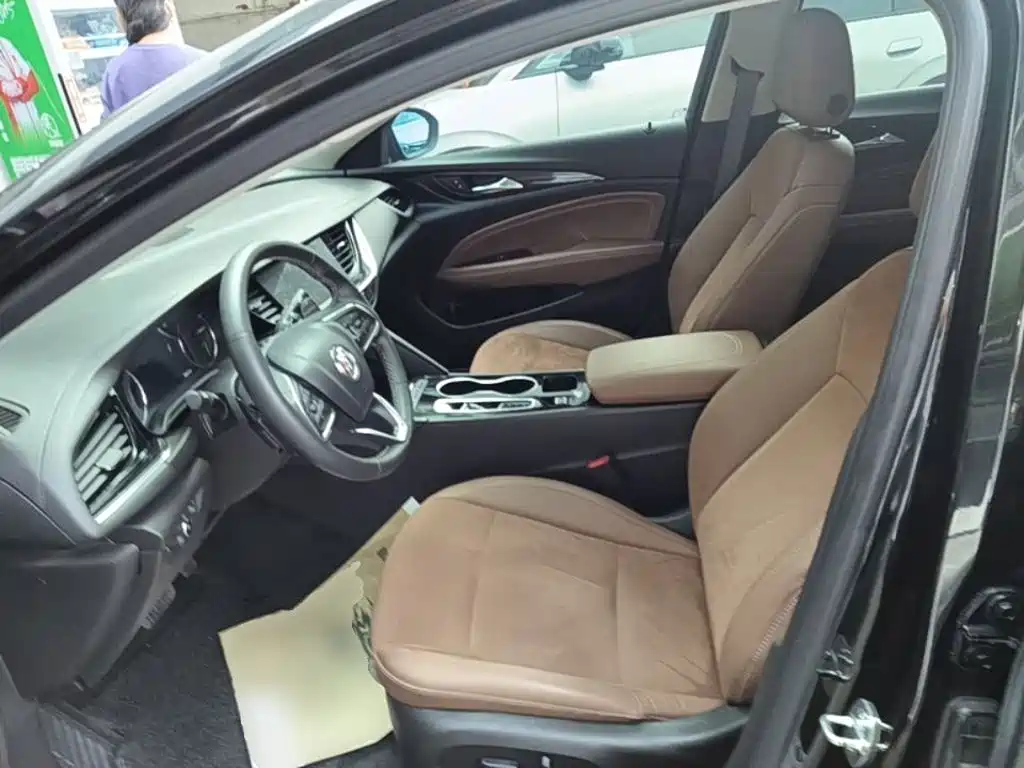 Buick Regal — фото 14