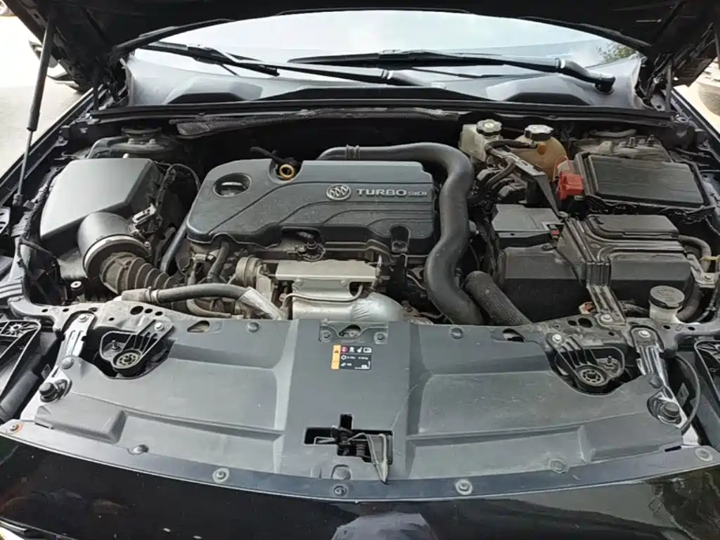 Buick Regal — фото 19