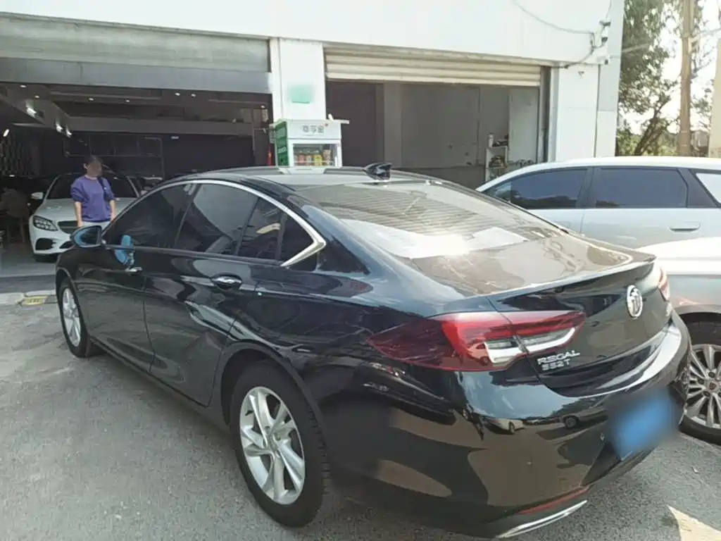 Buick Regal — фото 4
