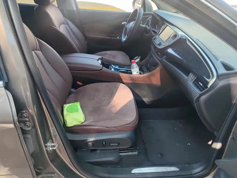 Buick Envision Plus — фото 8