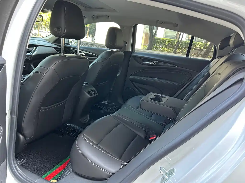 Buick Regal — фото 14