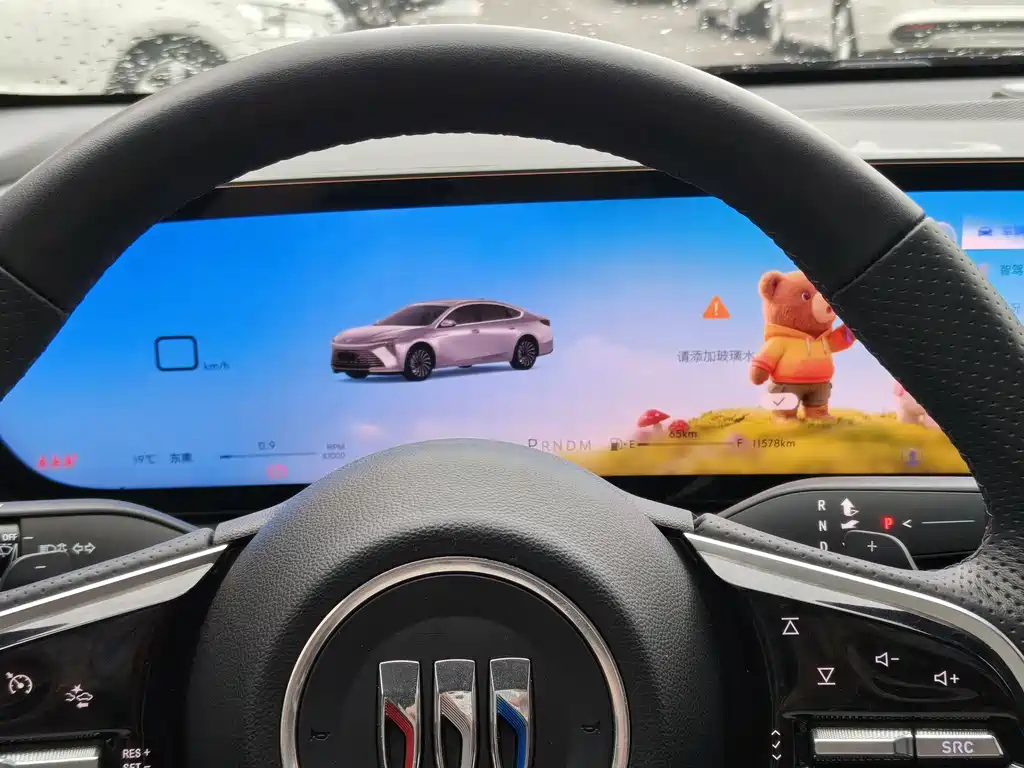 Buick LaCrosse — фото 9