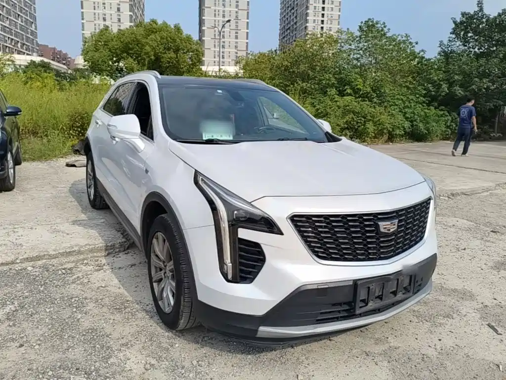 Cadillac XT4 — фото 3