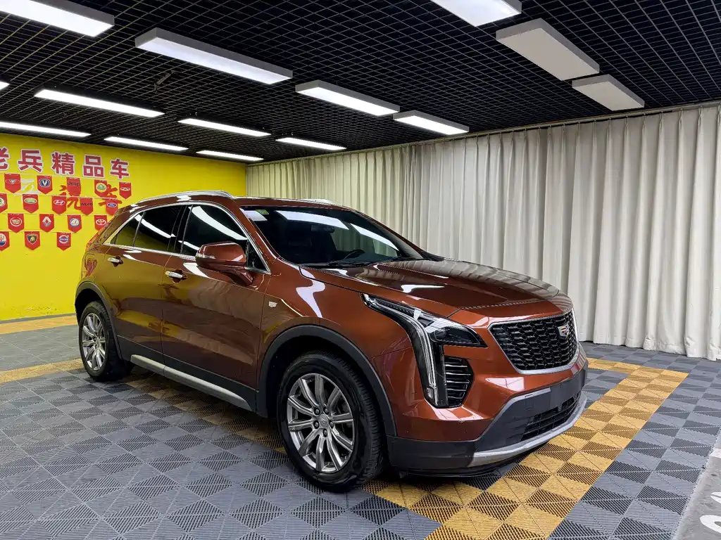 Cadillac XT4 — фото 3