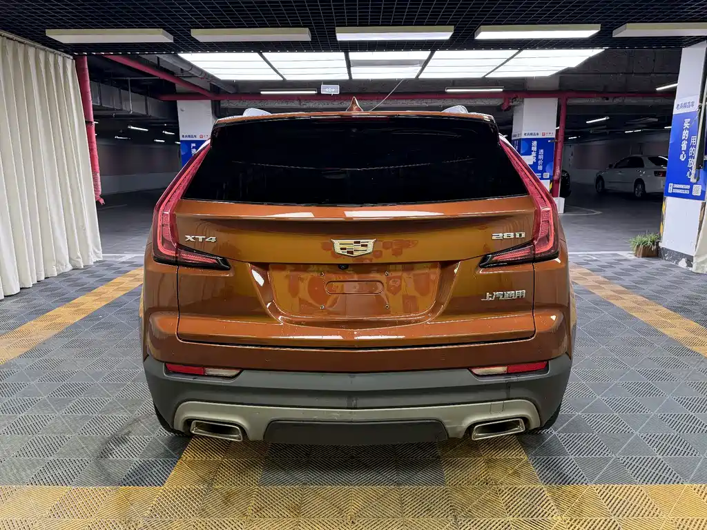 Cadillac XT4 — фото 5