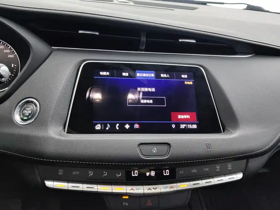 Cadillac XT4 — фото 13
