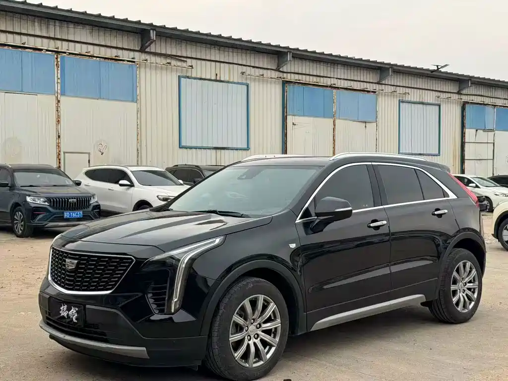 Cadillac XT4 — фото 2