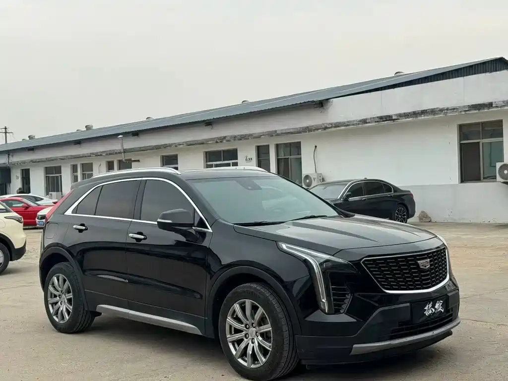 Cadillac XT4 — фото 3