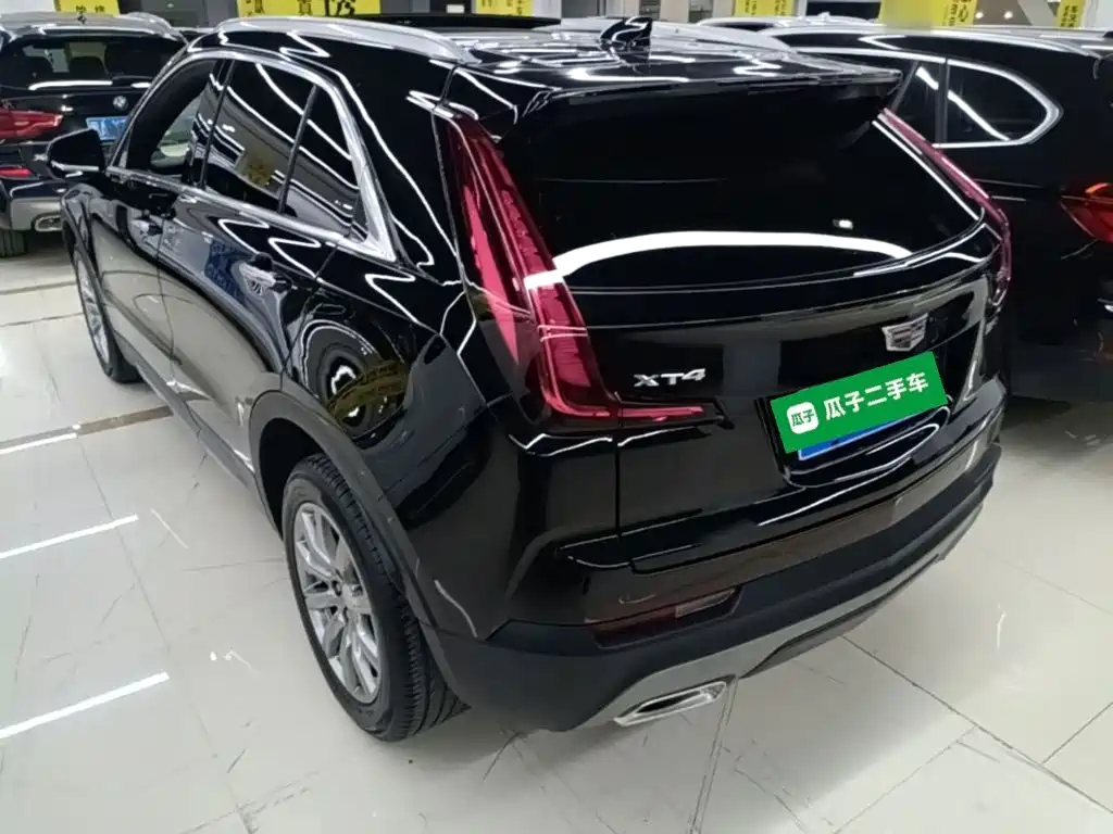 Cadillac XT4 — фото 4