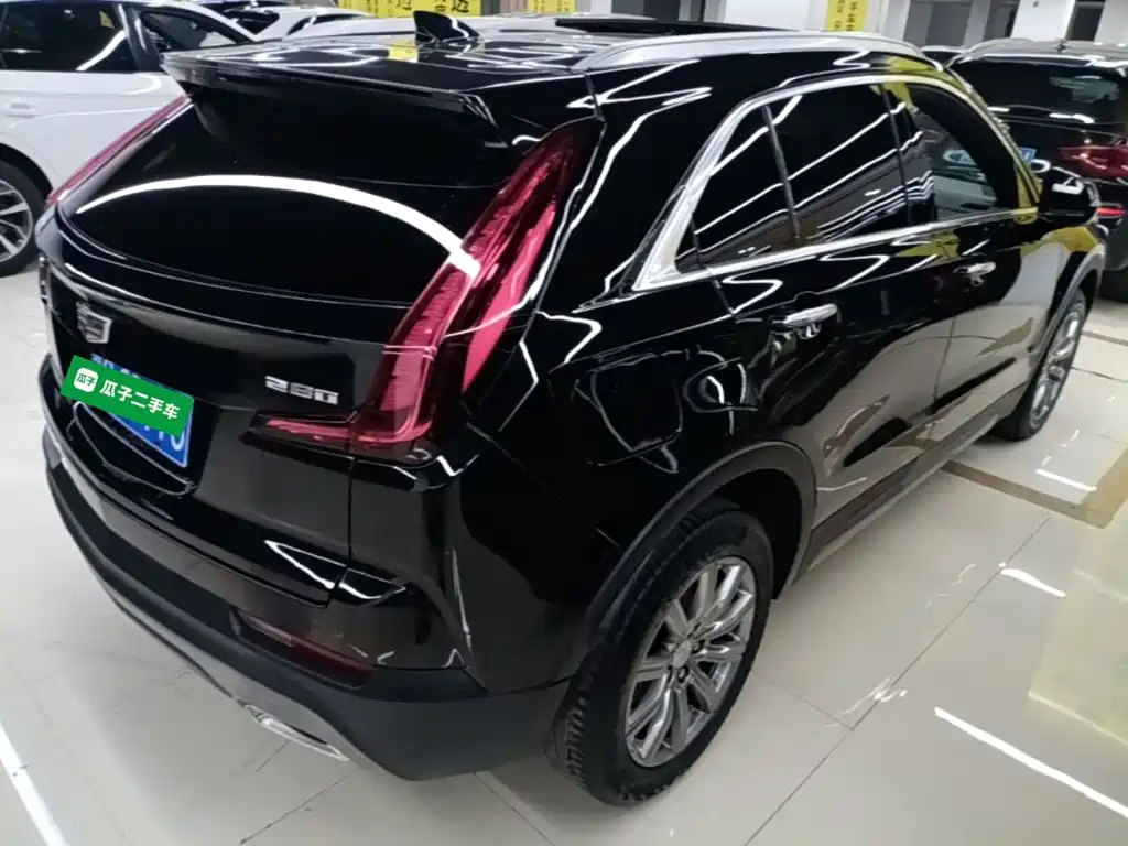 Cadillac XT4 — фото 6