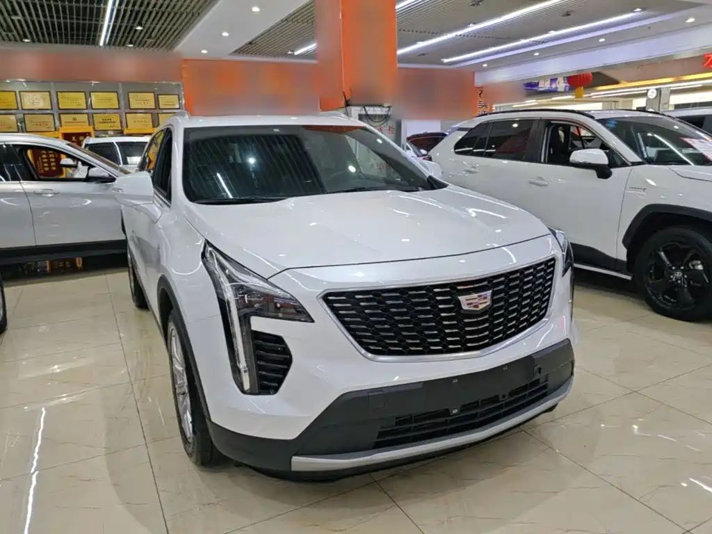 Cadillac XT4 — фото 3
