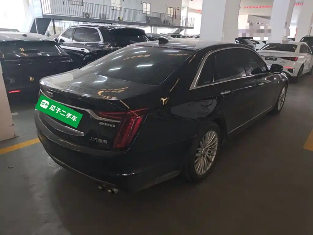 Cadillac CT6 — фото 6