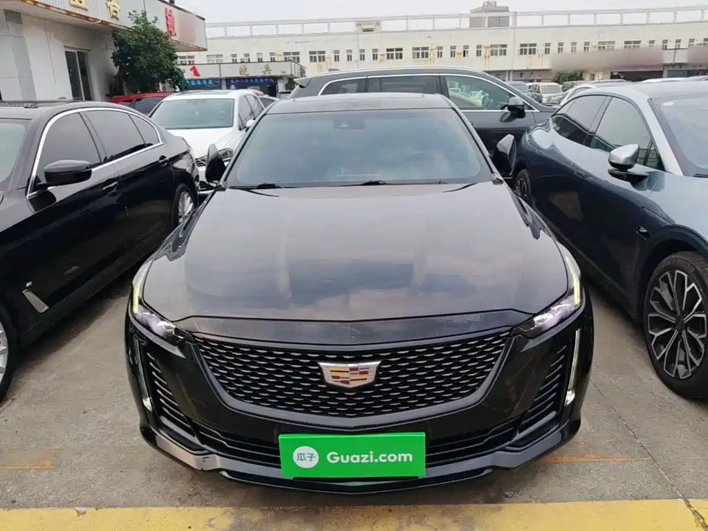 Cadillac CT5 — фото 2