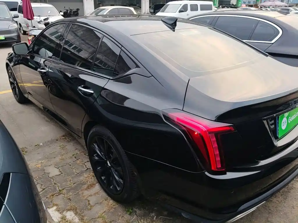 Cadillac CT5 — фото 4