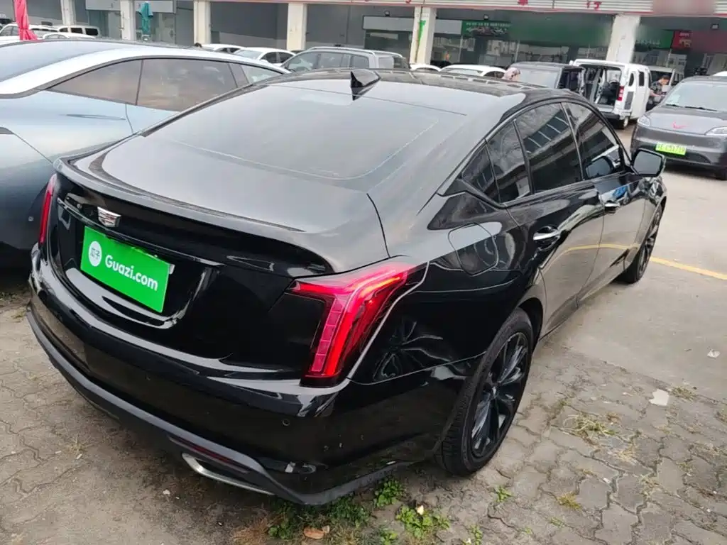 Cadillac CT5 — фото 6