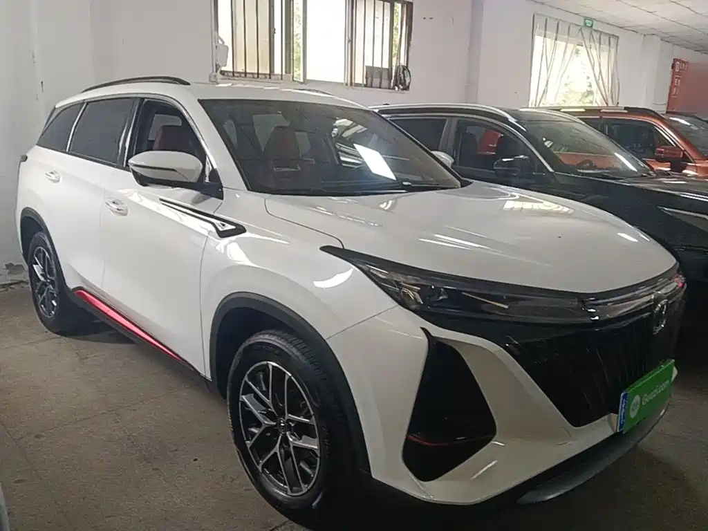 Changan CS75 PLUS — фото 3