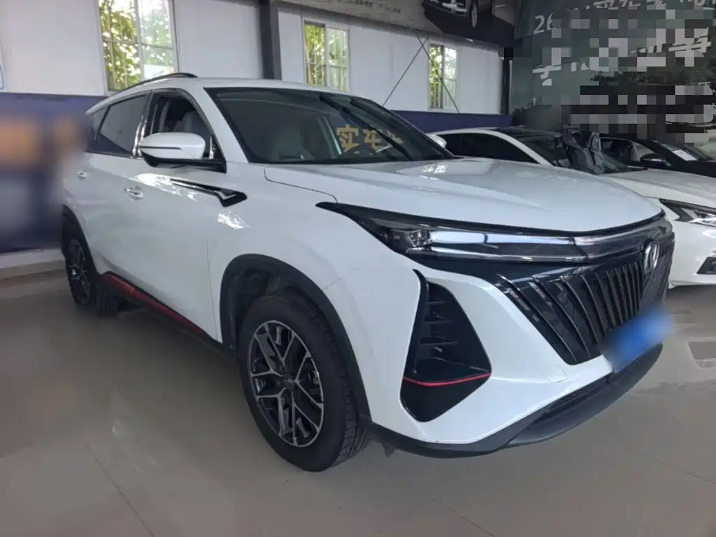 Changan CS75 PLUS — фото 3