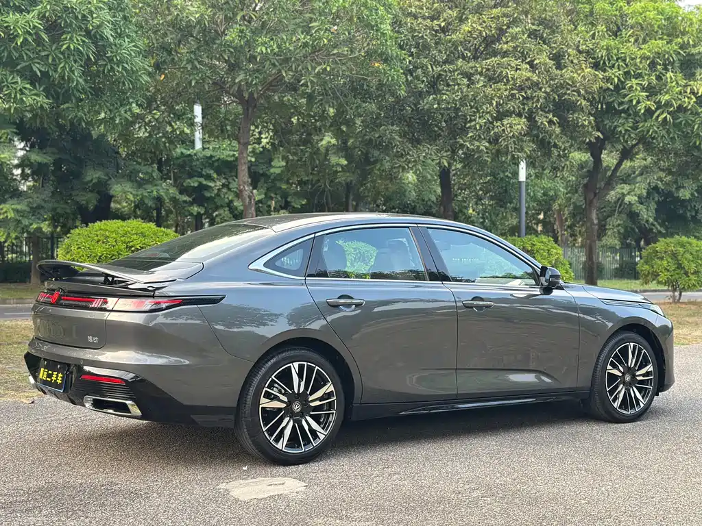 Changan Eado — фото 11