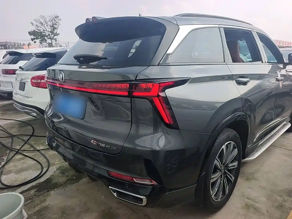 Changan CS75 PLUS — фото 4