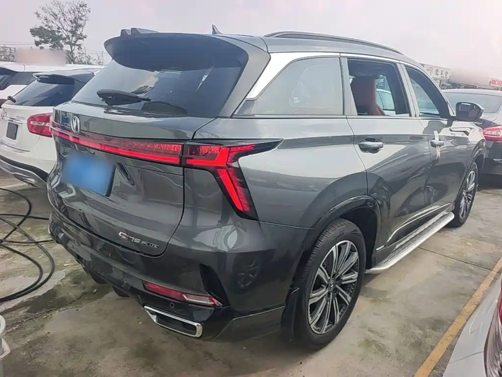 Changan CS75 PLUS — фото 5