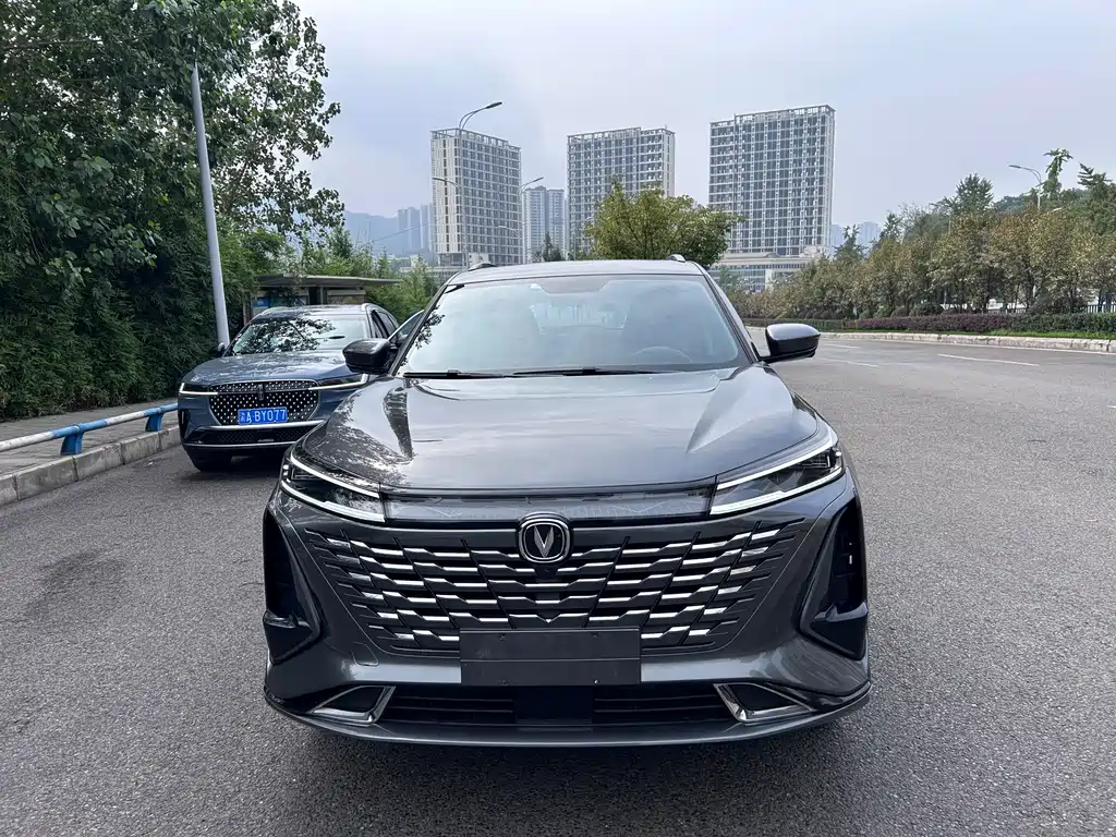 Changan CS75 PLUS — фото 3