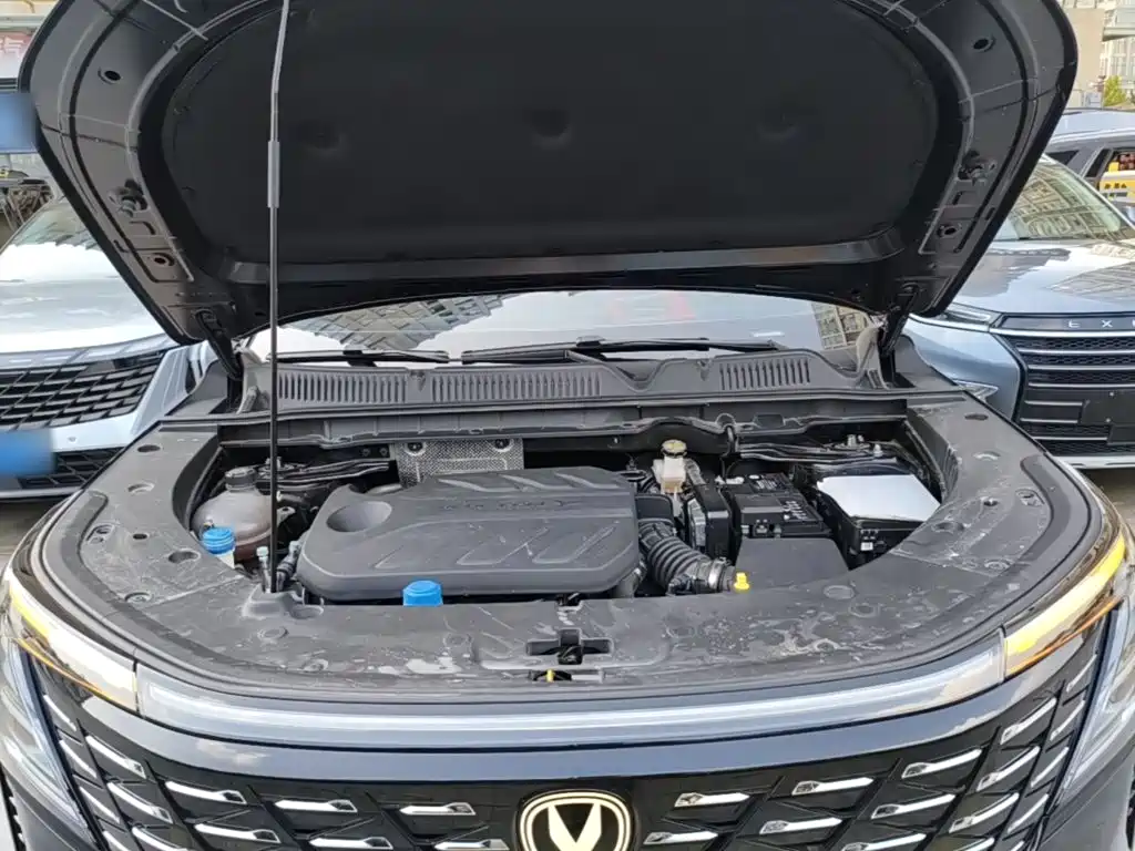 Changan CS75 PLUS — фото 19