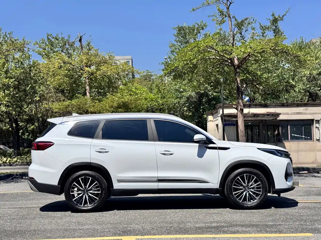Chery Tiggo 8 PRO — фото 5