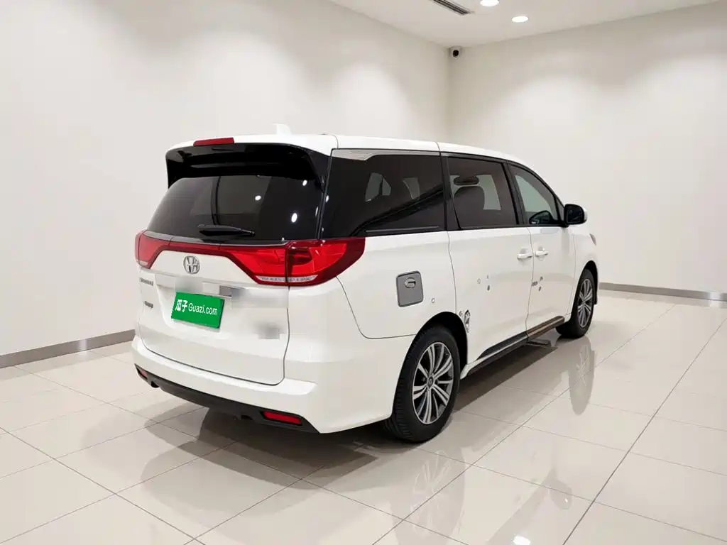 GAC Motor Trumpchi M8 — фото 4