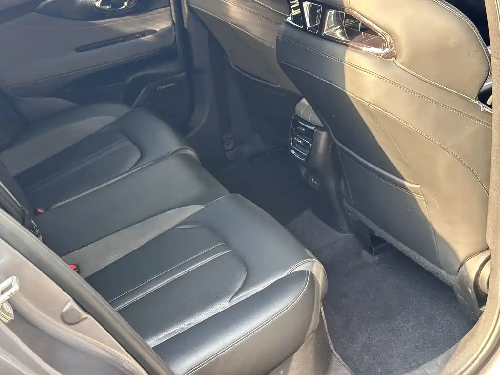 GAC Motor Shadow Leopard — фото 10