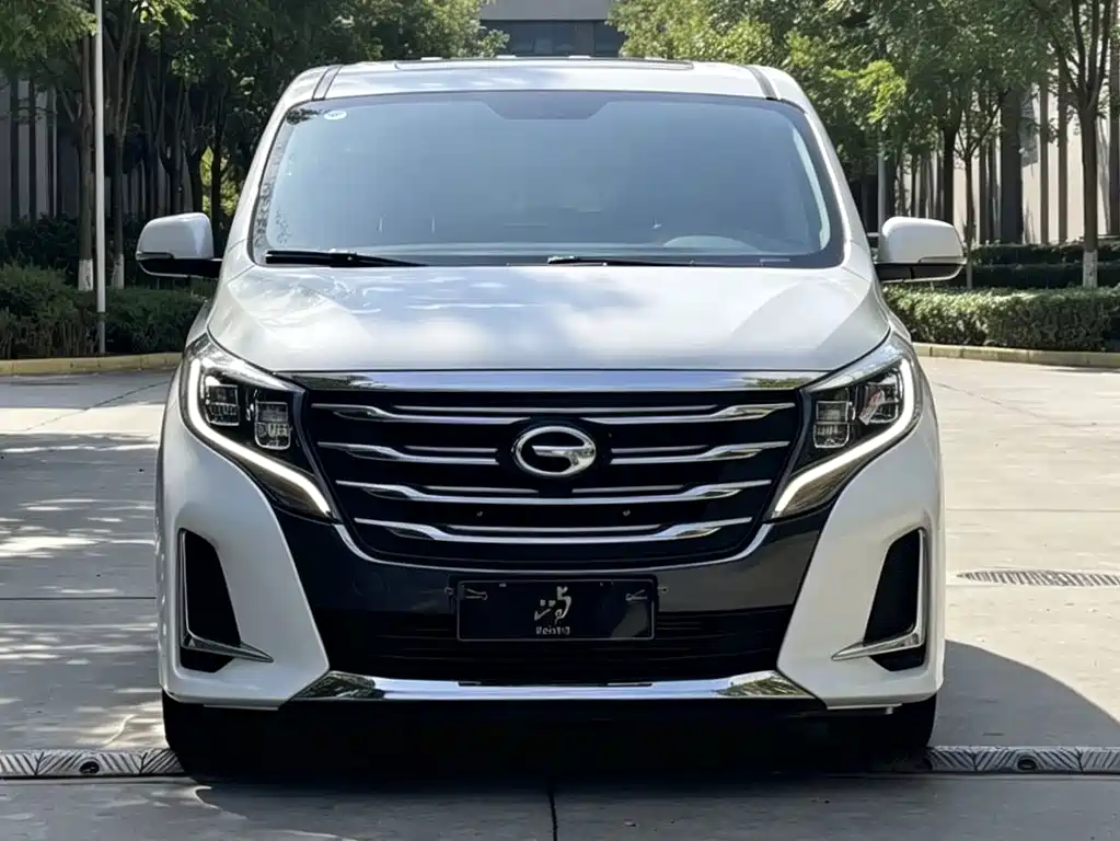 GAC Motor Trumpchi M8 — фото 2