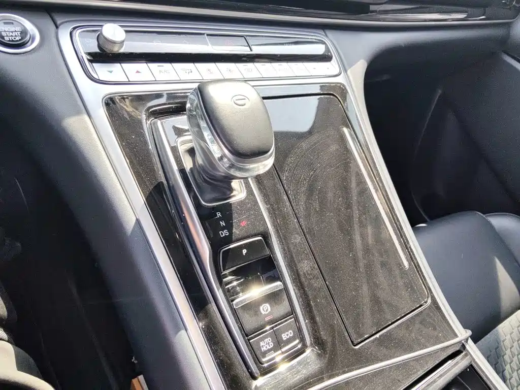 GAC Motor Trumpchi M8 — фото 10