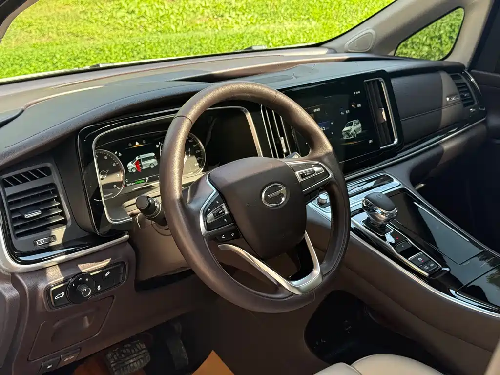 GAC Motor Trumpchi M8 — фото 7