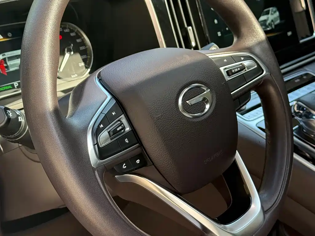 GAC Motor Trumpchi M8 — фото 10