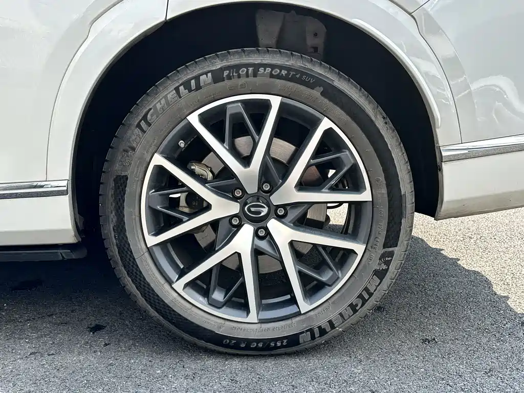 GAC Motor Trumpchi ES9 — фото 10