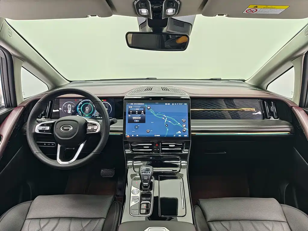 GAC Motor Trumpchi M8 — фото 4
