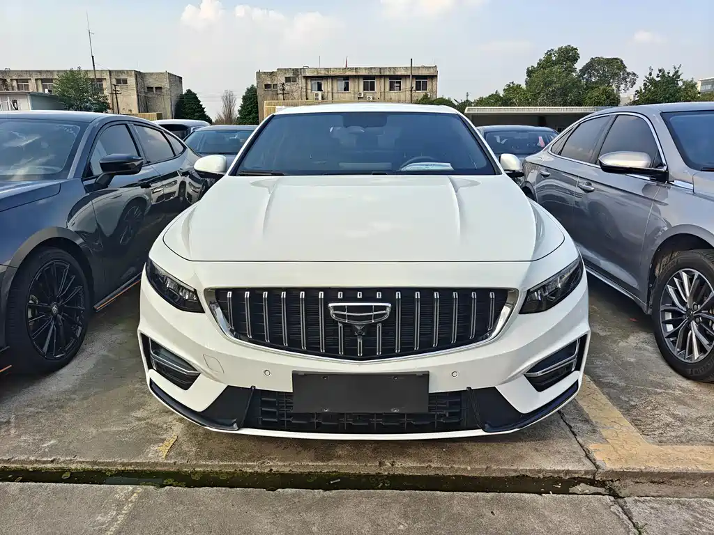 Geely Preface — фото 2