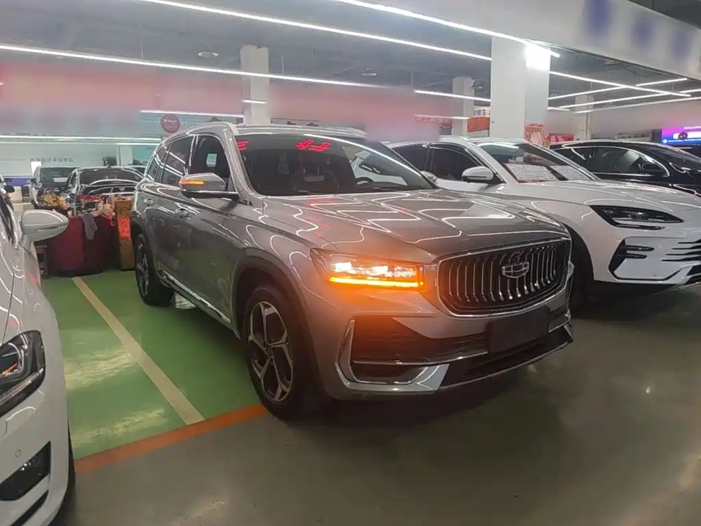 Geely Xingyue L — фото 3