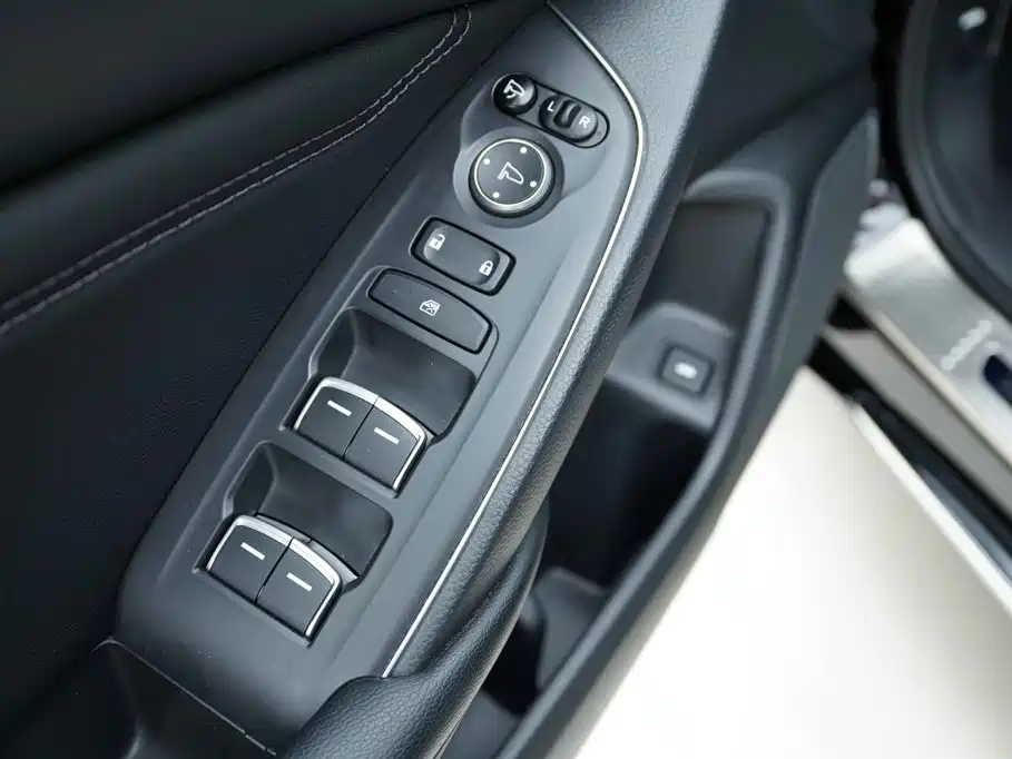 Honda Accord — фото 10