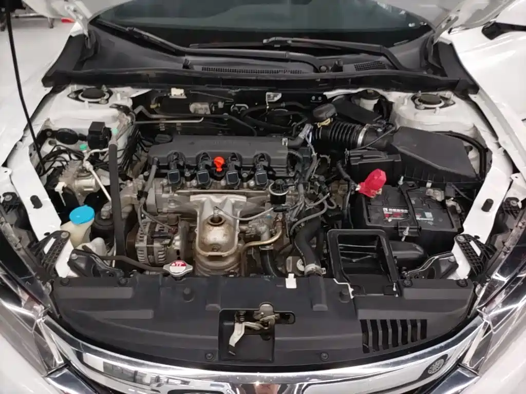 Honda Spirior — фото 19