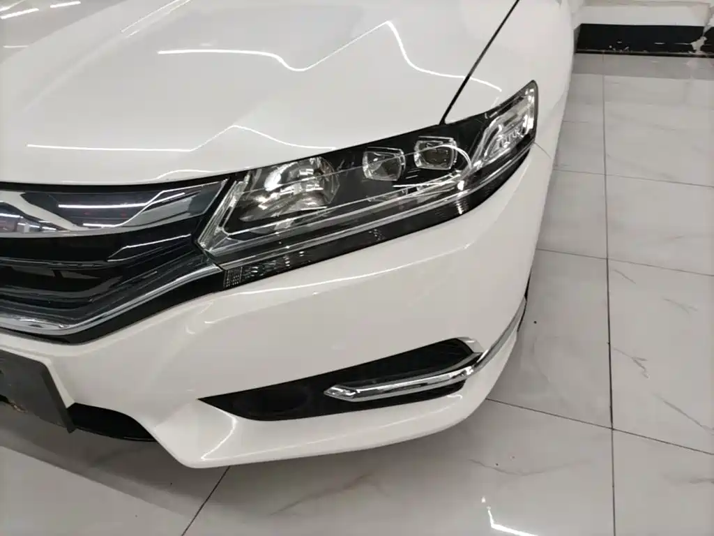 Honda Spirior — фото 23