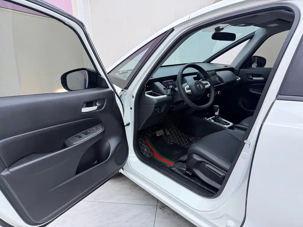Honda Fit — фото 7