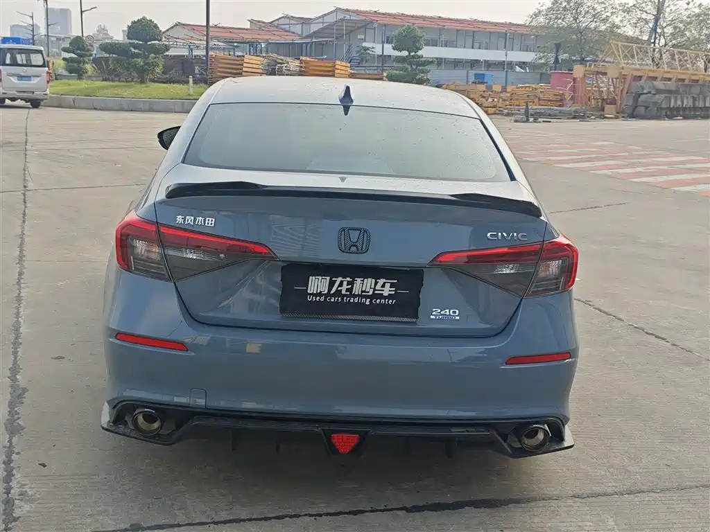 Honda Civic — фото 3