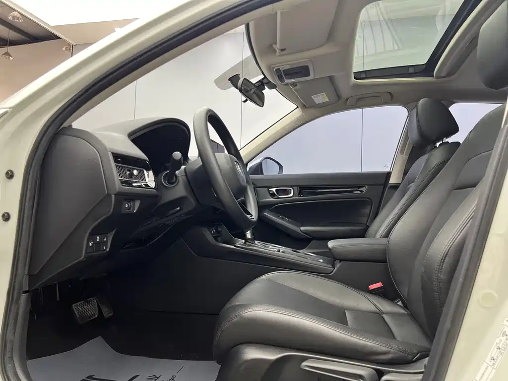 Honda Civic — фото 7