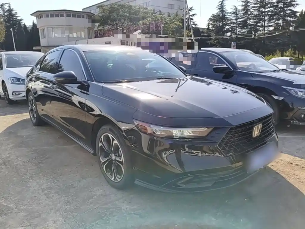Honda Accord — фото 3