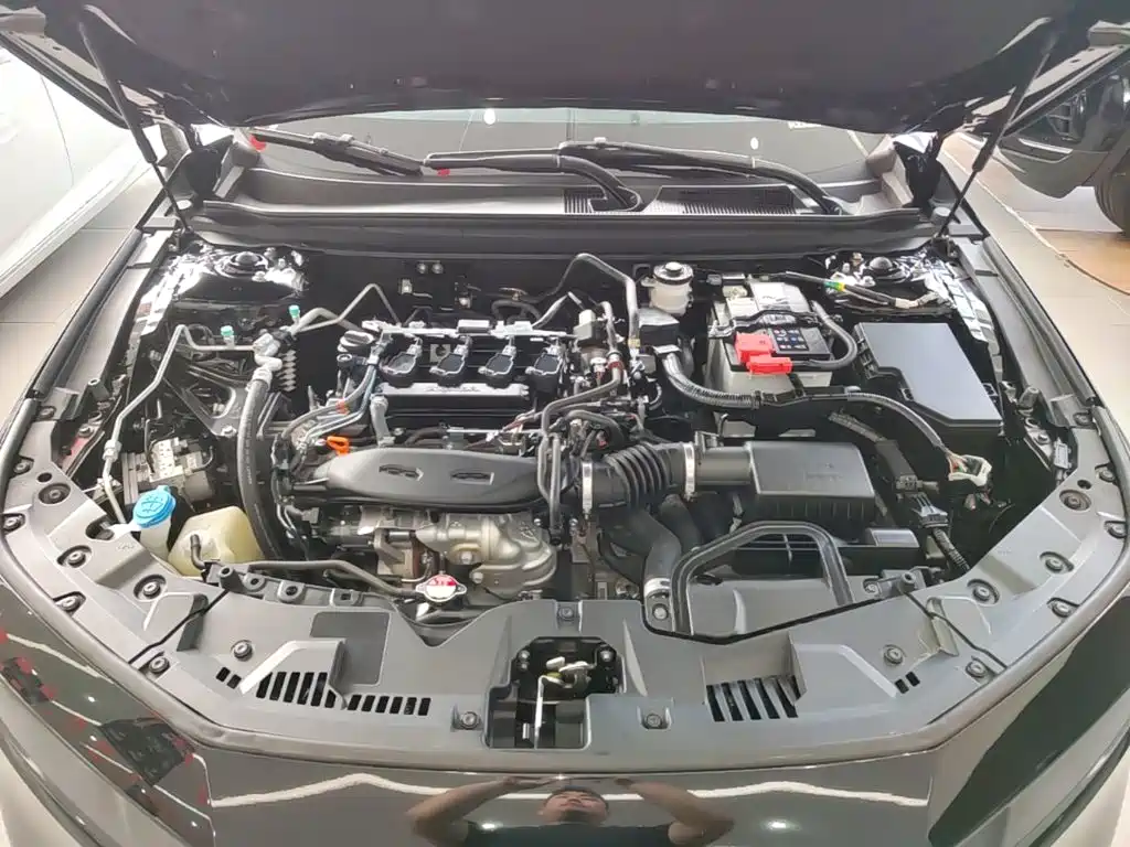 Honda Accord — фото 19