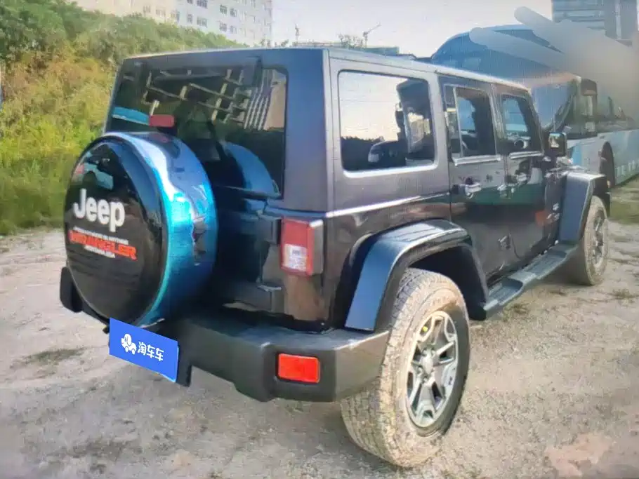 Jeep Wrangler — фото 3
