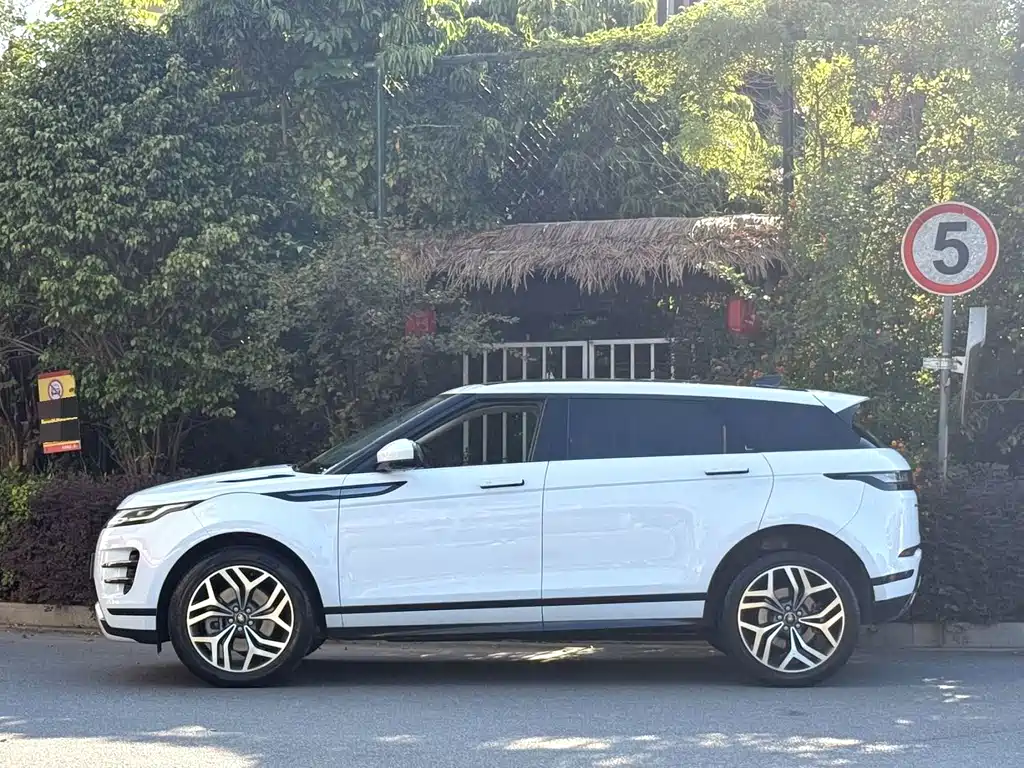 Land Rover Evoque — фото 3